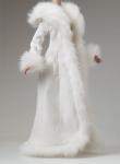 Tonner - Tyler Wentworth - Winter White Luxury Coat - наряд
